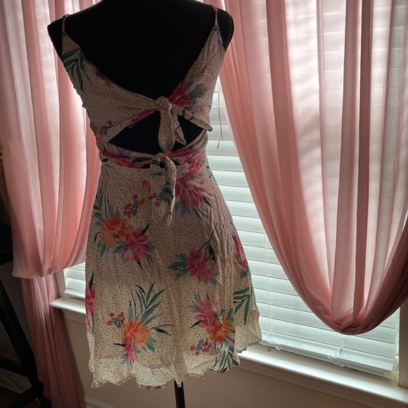 GB dress - Picture 7 of 7